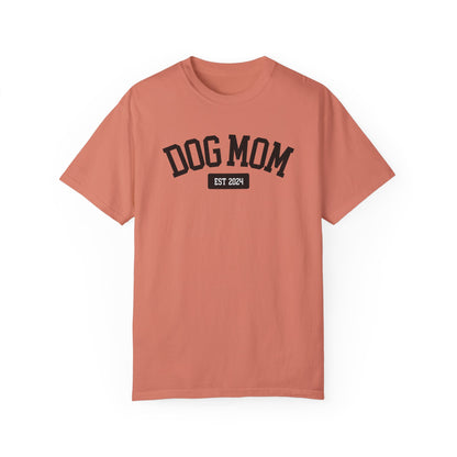 Personalized Dog Mom Varsity Style Unisex Garment-Dyed T-shirt